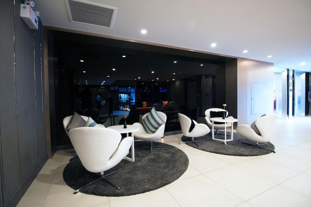 Xen Hotel Nakhon Pathom - Sha Plus Exteriör bild
