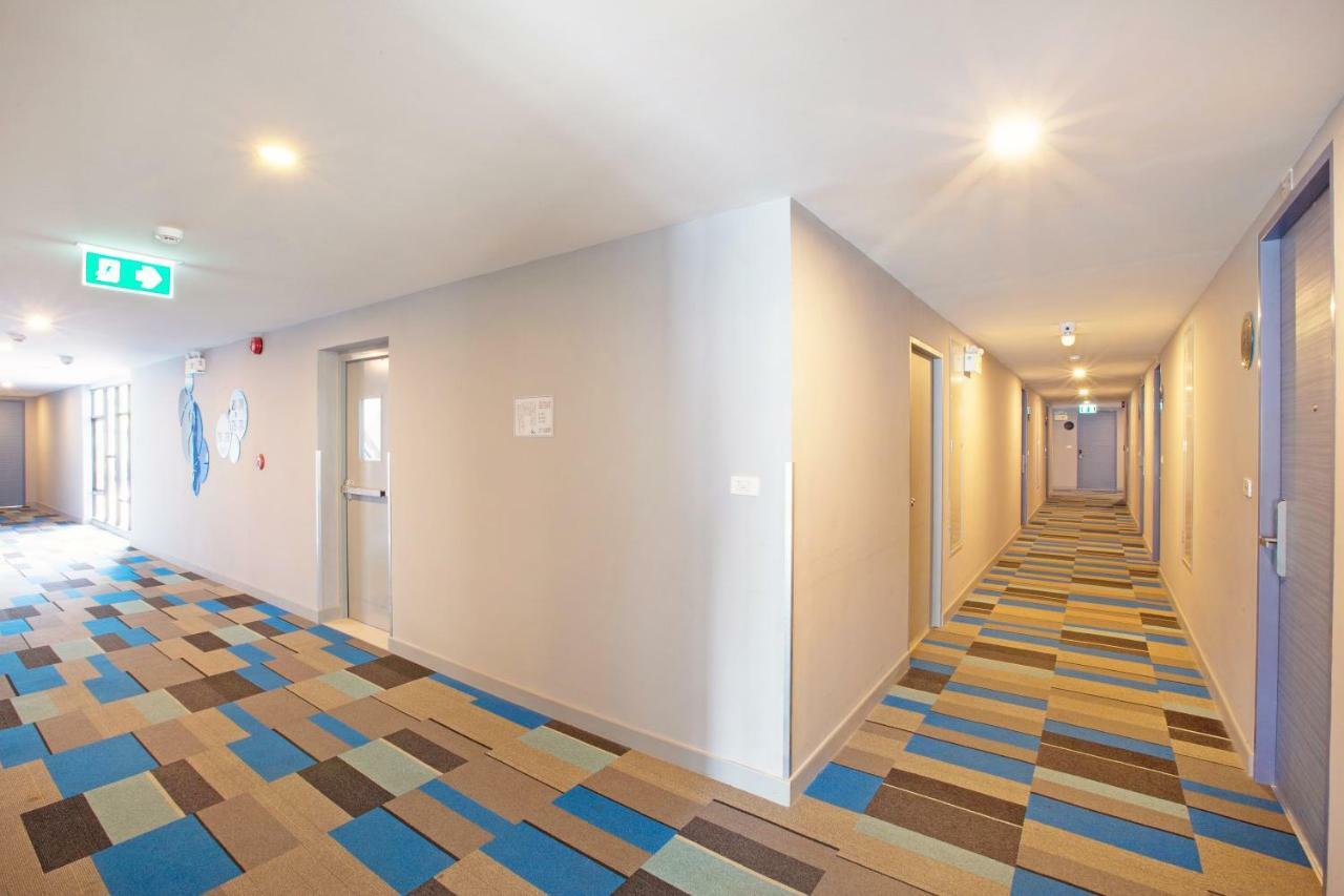 Xen Hotel Nakhon Pathom - Sha Plus Exteriör bild